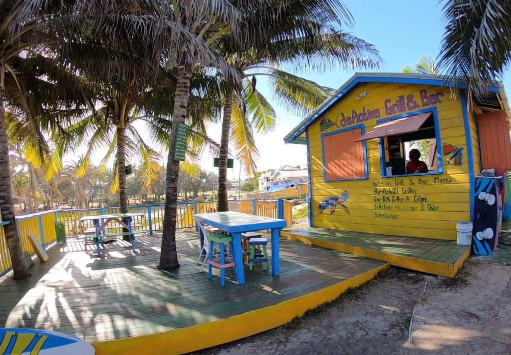 61530285 2166638786717562 6790449075725533184 o 1024x711 1