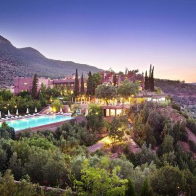 64708925 1024x683 1 400x400