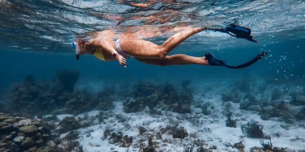 positive_travel_thatch_caye_09