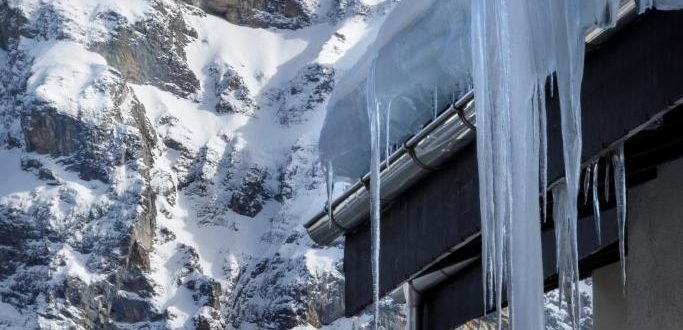 positive_host_HotelEiger18